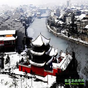 單獨成團P線:(民俗風情之旅)張家界、芙蓉鎮(zhèn)、德夯大峽谷、乾州城、鳳凰五日游