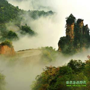 【喜樂拼團(tuán)線路】張家界、寶峰湖、天門山、天子山、猛洞河漂流三晚四日游